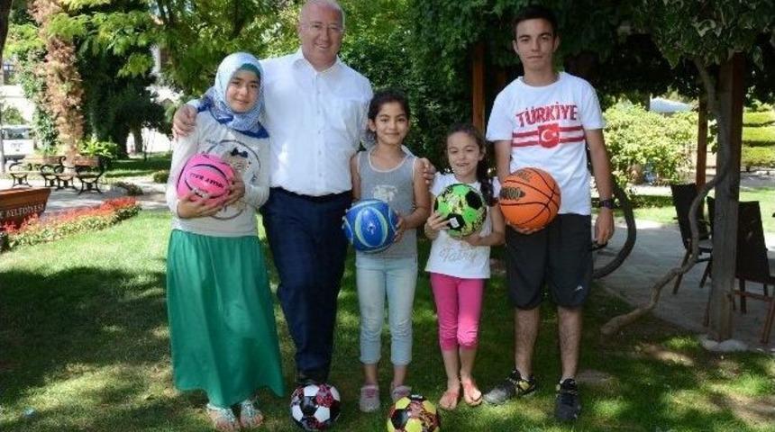 Atığı Getir, Hediyeyi Götür Kampanyası