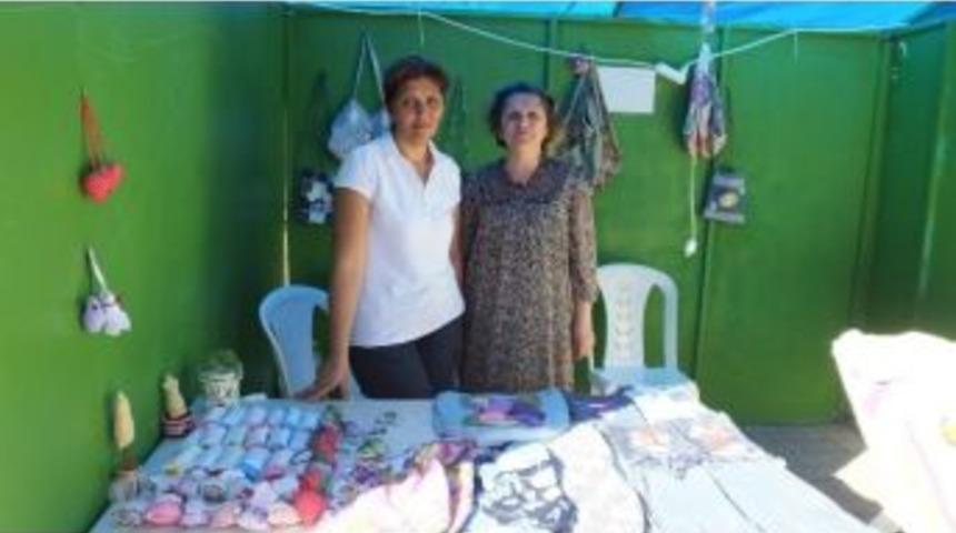 Burhaniye&rsquo;de Ramazan Pazarı İlgi G&ouml;r&uuml;yor