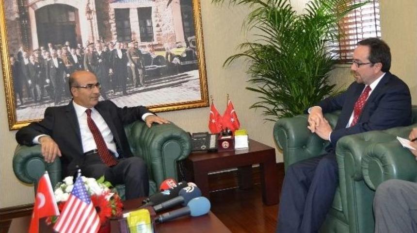 Abd B&uuml;y&uuml;kel&ccedil;isi Bass&rsquo;dan Vali Demirtaş&rsquo;a Ziyaret