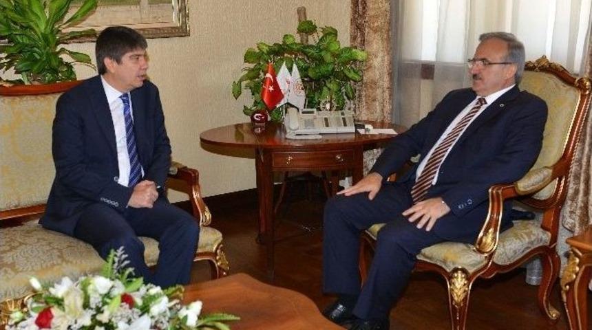 Vali Karaloğlu&rsquo;na Ziyaretler