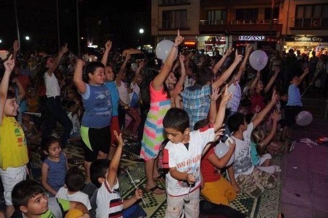 Çanlı Çocuklar Deney Dükkanı Bilim Gösterileriyle Eğlendiler