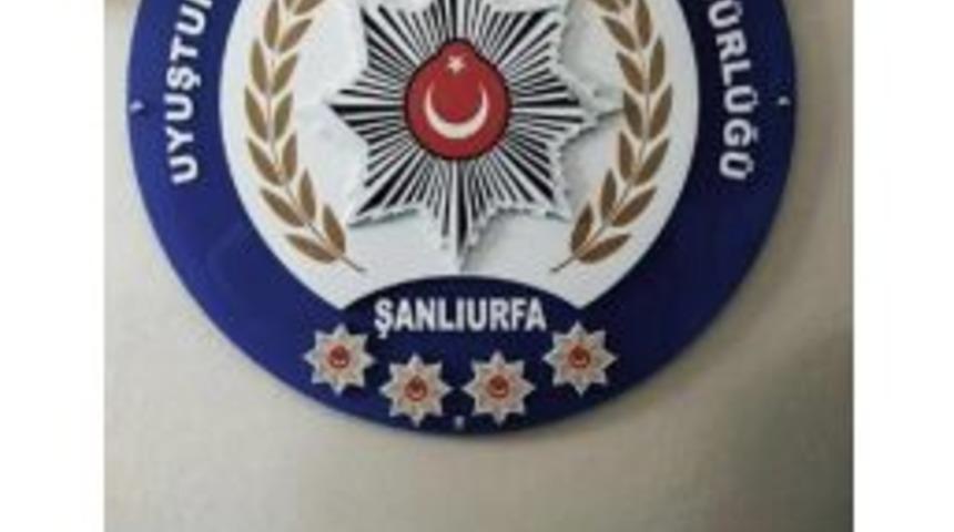 Uyuşturucu Satıcısı Su&ccedil;&uuml;st&uuml; Yakalandı