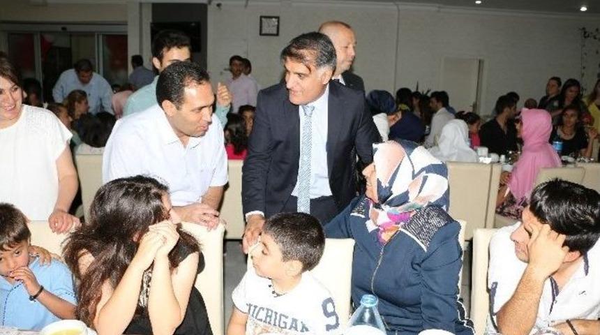 Koruyucu Aileler İftar Yemeğinde Bir Araya Geldi