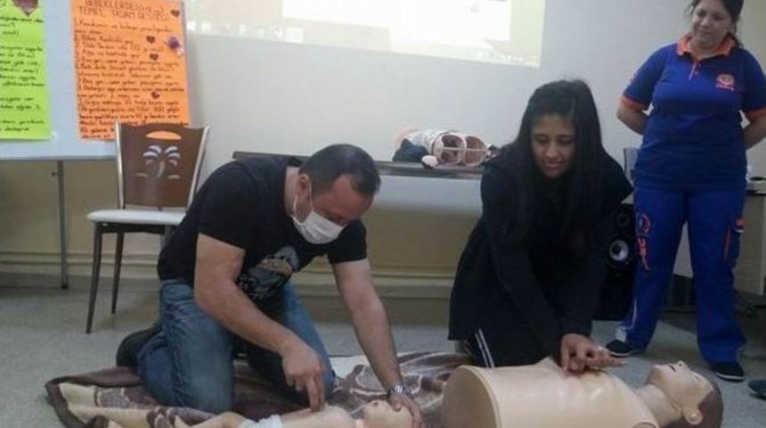 Kırklareli&rsquo;de Umke &Uuml;yelerine Eğitim