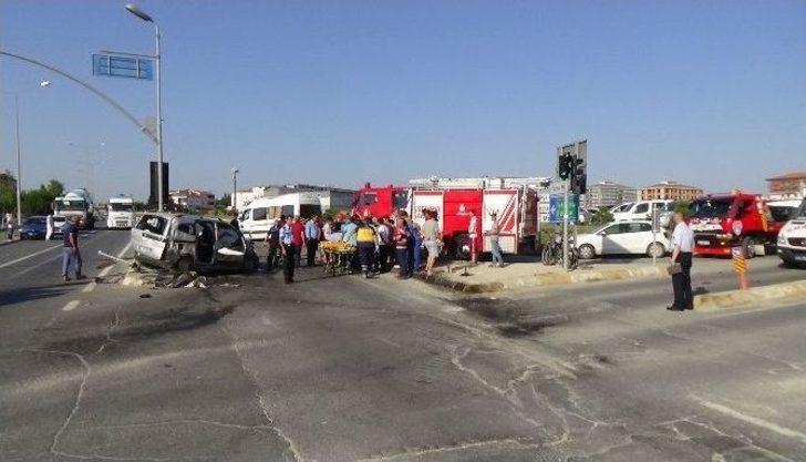 Silivri’de Trafik Kazası: 3 Yaralı G5