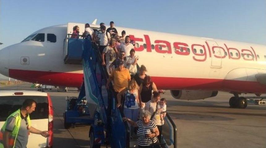 İzmir-lefkoşa U&ccedil;ağı B&uuml;y&uuml;k Tehlike Atlattı