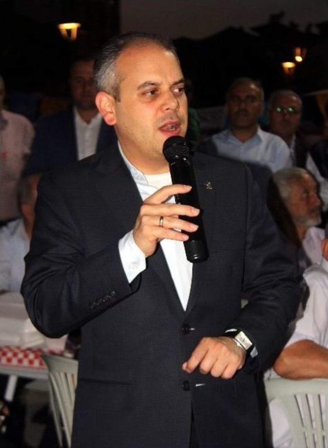 Bakan Kılı&ccedil; Kavak&rsquo;ta Binlerce Kişi İle İftar Yaptı