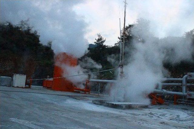 “jeotermalde Bilgi Kirliliği Çevre Kirliliğinin Önüne Geçti”