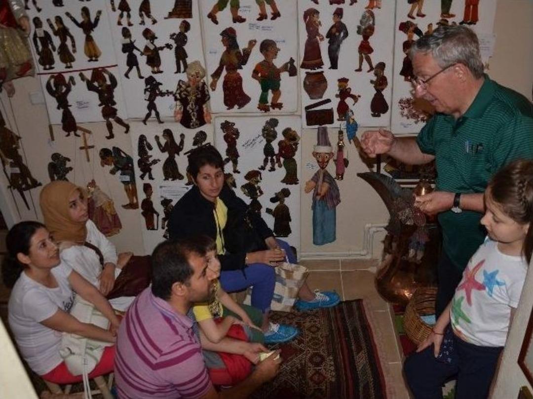 Karag&ouml;z Oyunu Discovery Kanalda Belgesel Oluyor