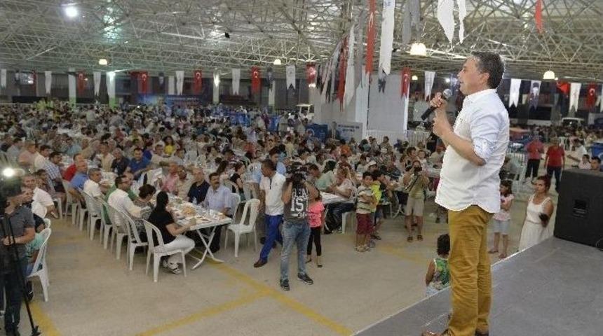 Başkan Uysal, Kızıltoprak Mahallesi&rsquo;nde