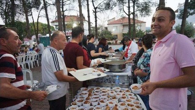 Sarıgöl Devlet Hastanesinde İftar Yemeği