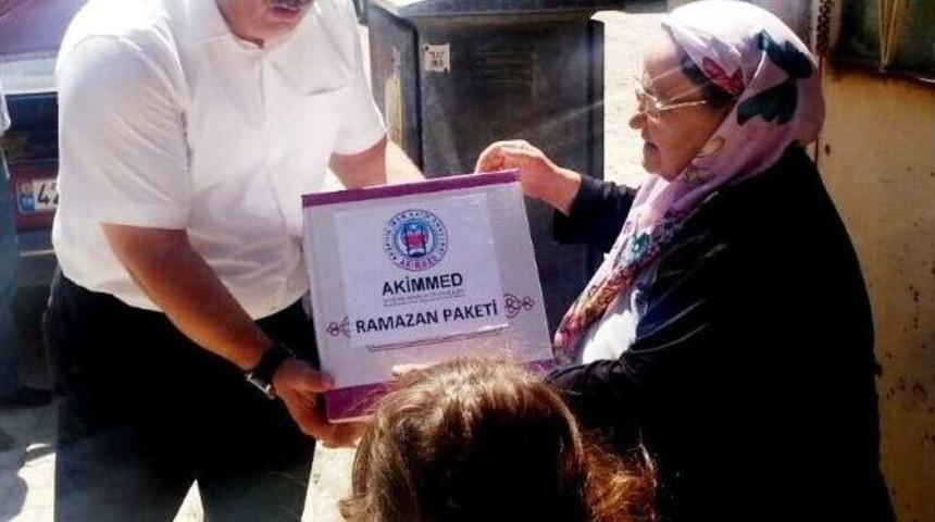 Akşehir&rsquo;de Akimmed&rsquo;den Gıda Paketi Yardımı