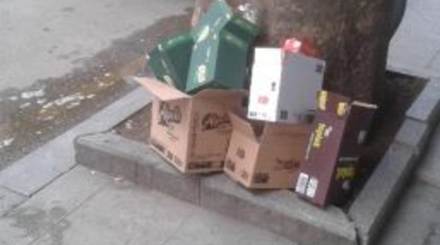 İzmit Belediyesi&rsquo;nden &Ccedil;&ouml;plerinizi Zamanında &Ccedil;ıkarın Uyarısı