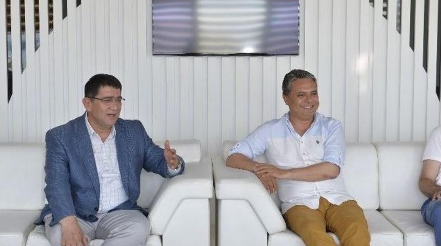 Aesob Başkanı Dere, Başkan Uysal&rsquo;ı Ziyaret Etti