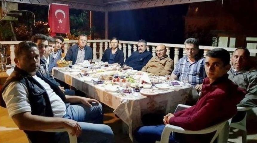 Belediye Başkanından Sahur S&uuml;rprizi