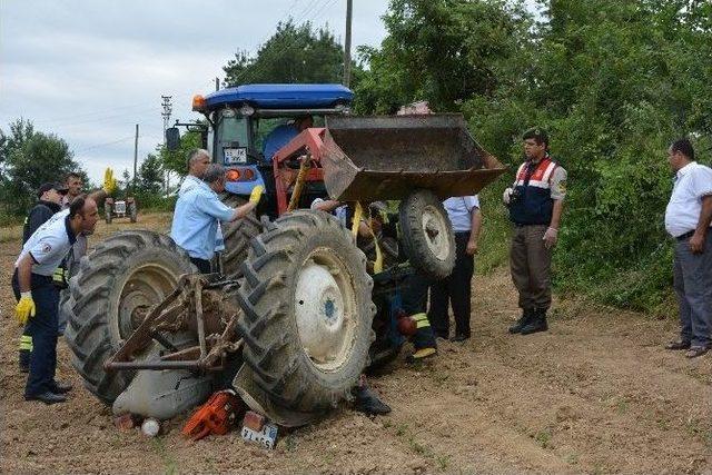 Bafra’da Traktör Devrildi: 1 Ölü