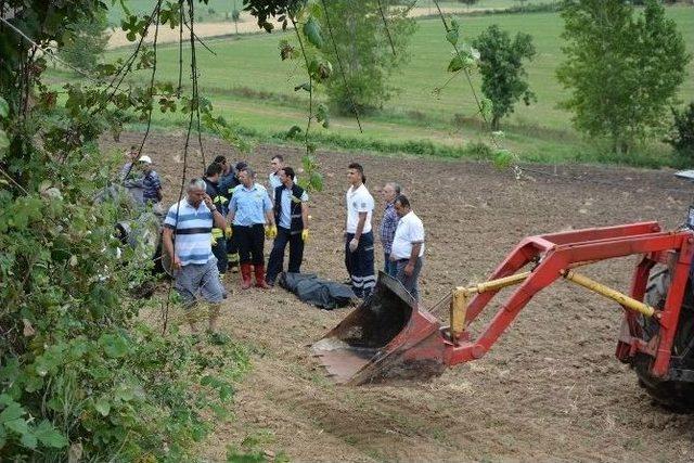 Bafra’da Traktör Devrildi: 1 Ölü