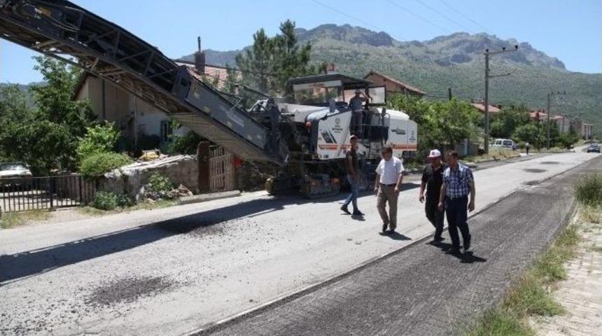 Seydişehir Pınarbaşı Mahallesi&rsquo;nde Asfalt &Ccedil;alışmaları Başladı