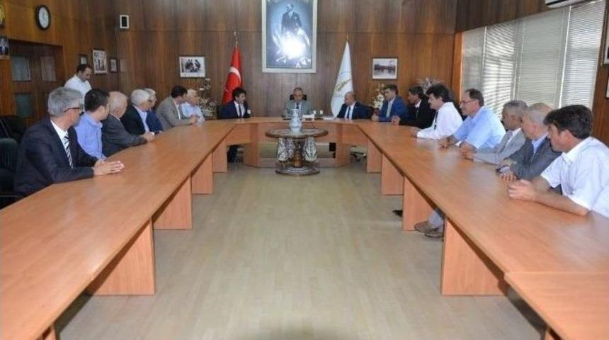 Gediz&rsquo;den Vali Ahmet Hamdi Nayir&rsquo;e &rsquo;hoş Geldin&rsquo; Ziyareti