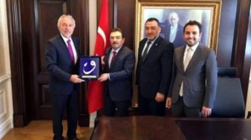 Başkan Kamil Sara&ccedil;oğlu: Menderes Caddesi&rsquo;ne B&uuml;y&uuml;k Bir Cami Yapacağız