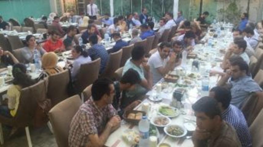 Dtb Meclis Başkanı Ay Altınokta K&ouml;rler Derneği İ&ccedil;in İftar Verdi