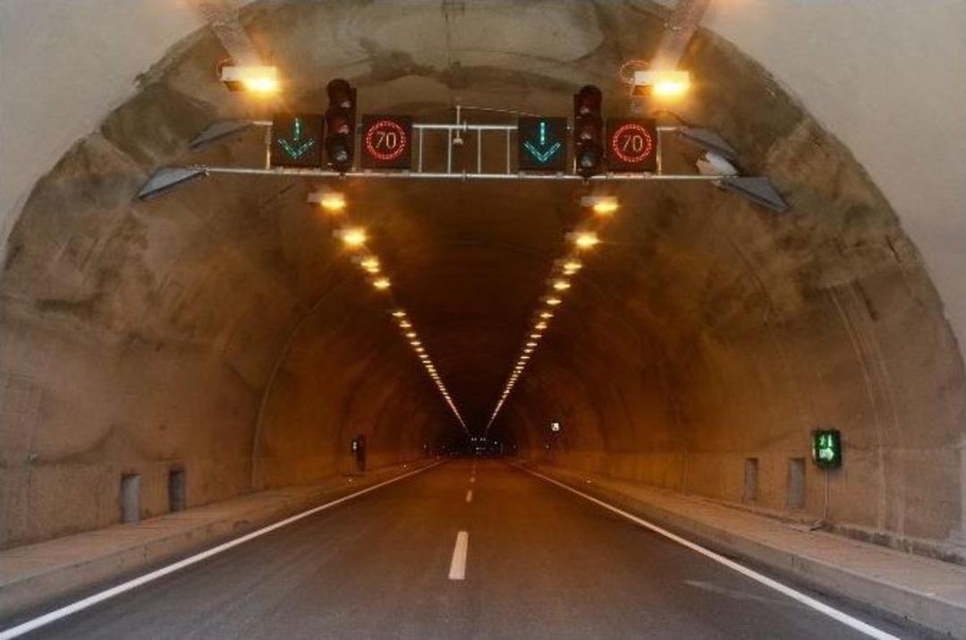 12 İli Batıya Bağlayan Karahan T&uuml;neli Ulaşıma A&ccedil;ıldı