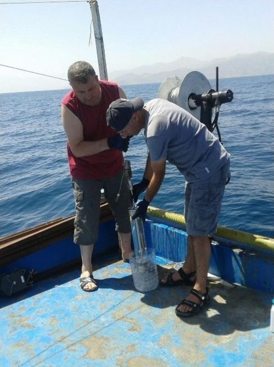 Van G&ouml;l&uuml;&rsquo;nde Alarm D&uuml;zeyinde Bir Kirlilik Yok