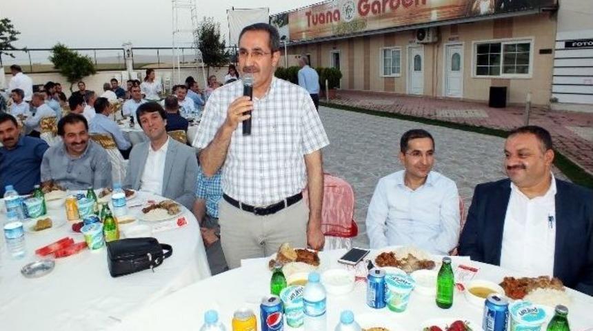 Dicle Elektrik &Ccedil;alışanları İftarda Buluştu