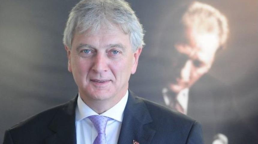 İş D&uuml;nyası İngiltere&rsquo;nin Ab&rsquo;den Ayrılmasını Yorumladı