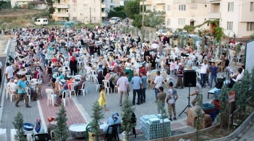Huzur Ve Kardeşlik Sofraları Haceloğlu Mahallesinde De Kuruldu