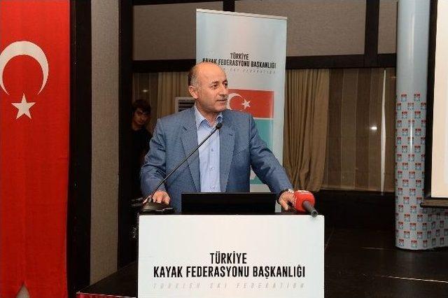 Vali Azizoğlu: “yürüyerek Değil, Koşarak Hizmet Etmek Zorundayız”