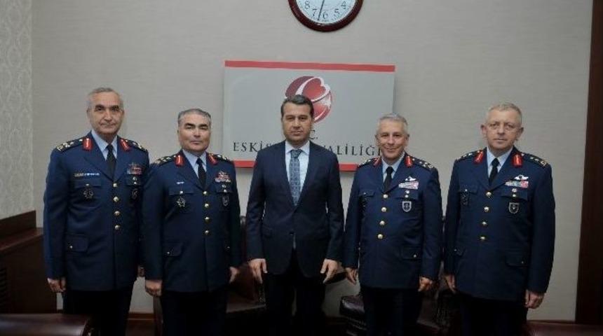 Komutanlardan Vali &Ccedil;elik&rsquo;e &rsquo;hayırlı Olsun&rsquo; Ziyareti