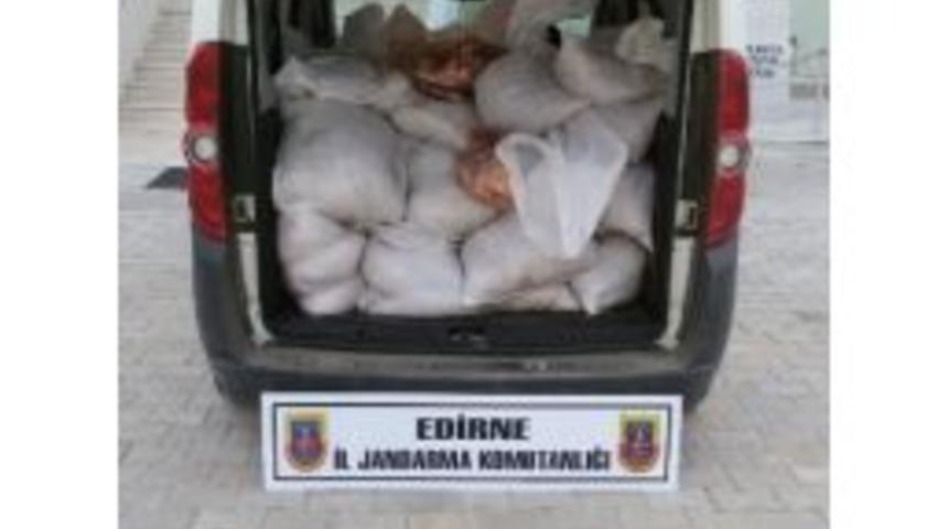 Edirne&rsquo;de 1 Ton Ka&ccedil;ak Et Ele Ge&ccedil;irildi