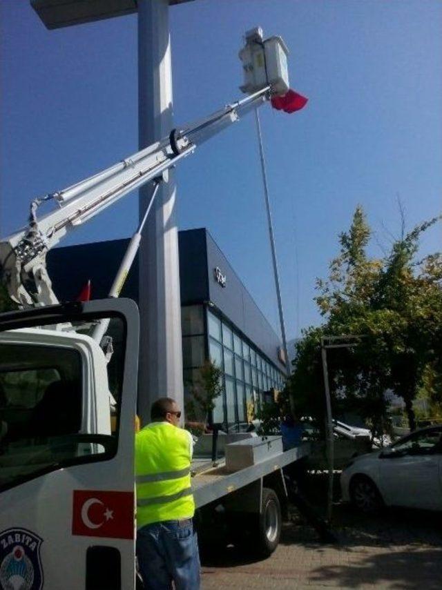 Manisa Büyükşehir, Bayrakları Yeniledi