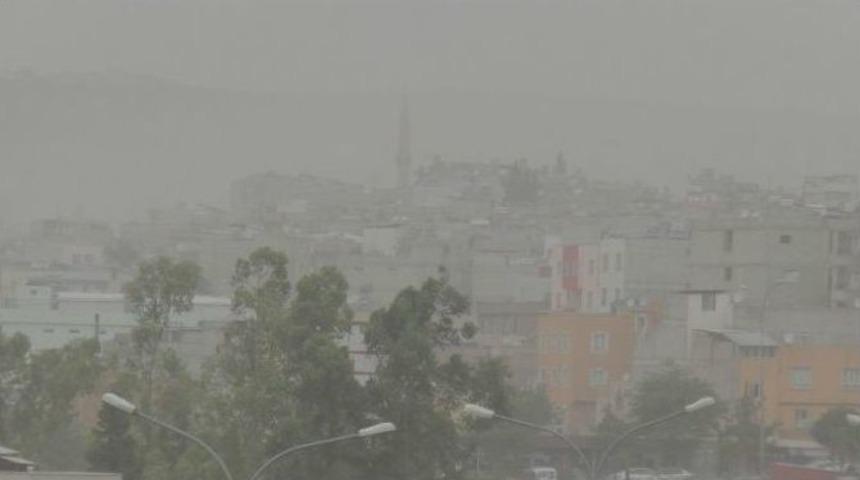 Şanlıurfa Semalarında Yoğun Toz Tabakası Oluştu