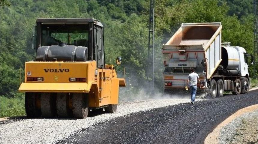 Özel İdare Asfalt Sezonuna Yenice’den Başladı