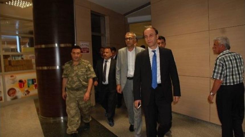 Yaralanan Asker Ameliyata Alındı