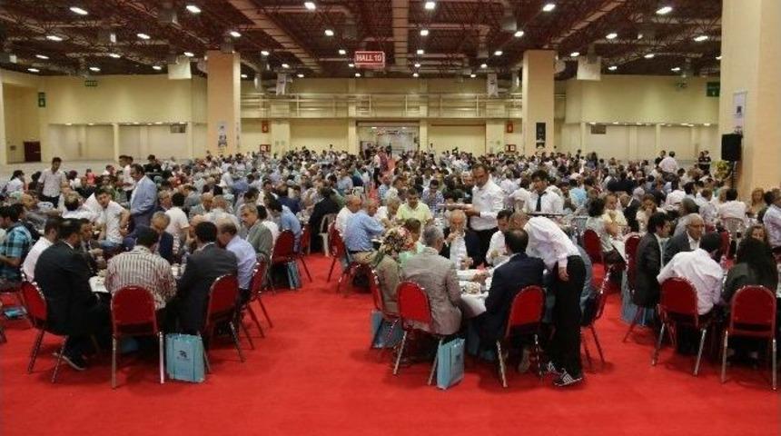 İstanbul&rsquo;daki Konyalılar Kto Karatay &Uuml;niversitesi İftarında Buluştu