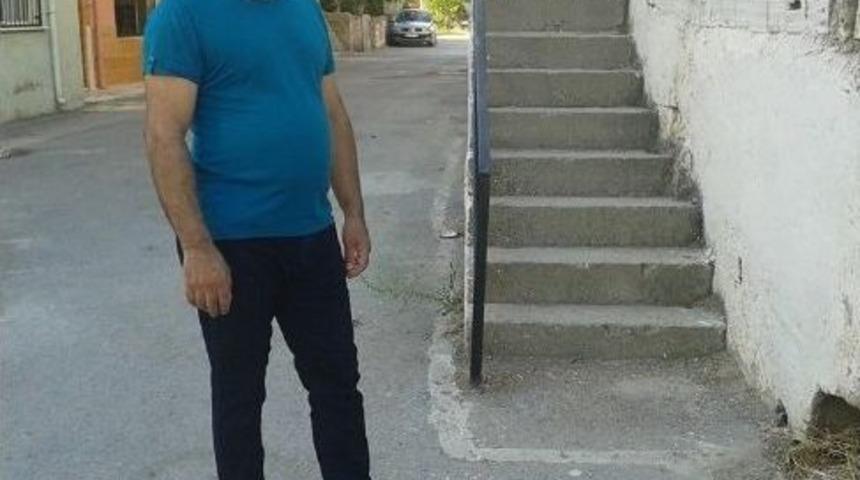 Elektrik Tesisatını Yaptığı Kolejde &Ouml;l&uuml; Bulundu