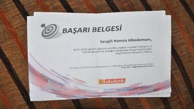 Türkçeyi Televizyondan Öğrenen Suriyeli Sınavda Türkiye Birincisi Oldu