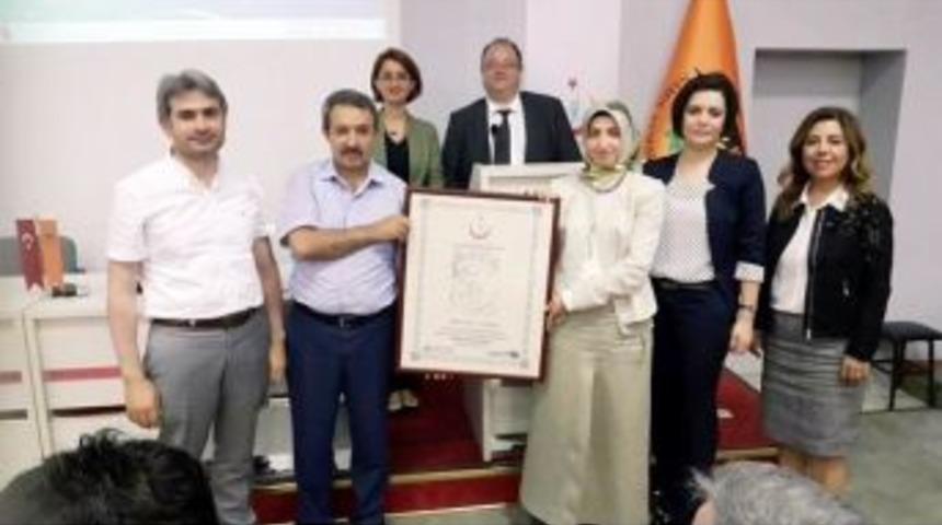Saray Devlet Hastanesi &lsquo;bebek Dostu Hastane&rsquo; Unvanı Aldı