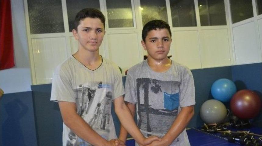 Geleceğin Başpehlivanları Akpınar Kardeşler, Kırkpınar&rsquo;a Hazırlanıyor