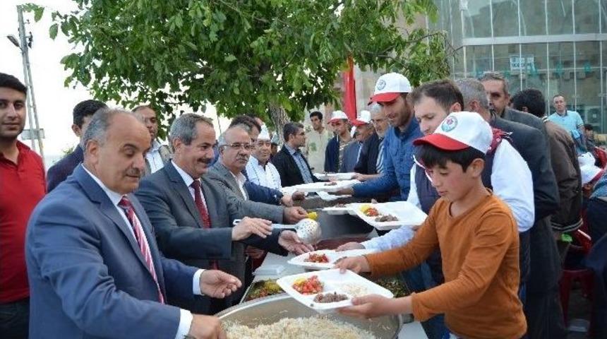 Kardeş Belediyeler Halkla İftar Sofrasında Buluştu