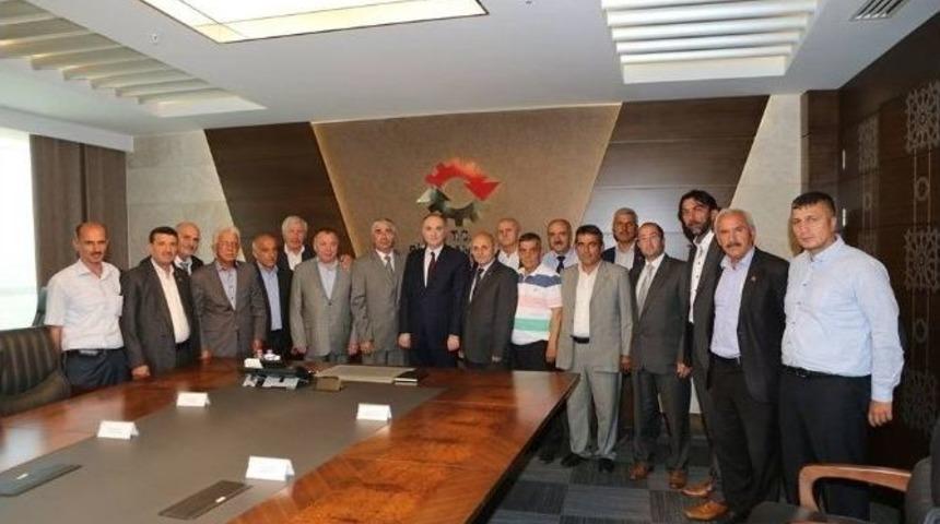 Muhtarlar Bakan Özlü’yü Ziyaret Ettiler