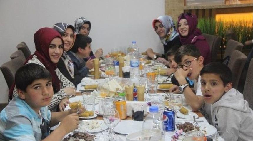 Erzurum Memur Sen, Kimsesiz Minikleri Unutmadı