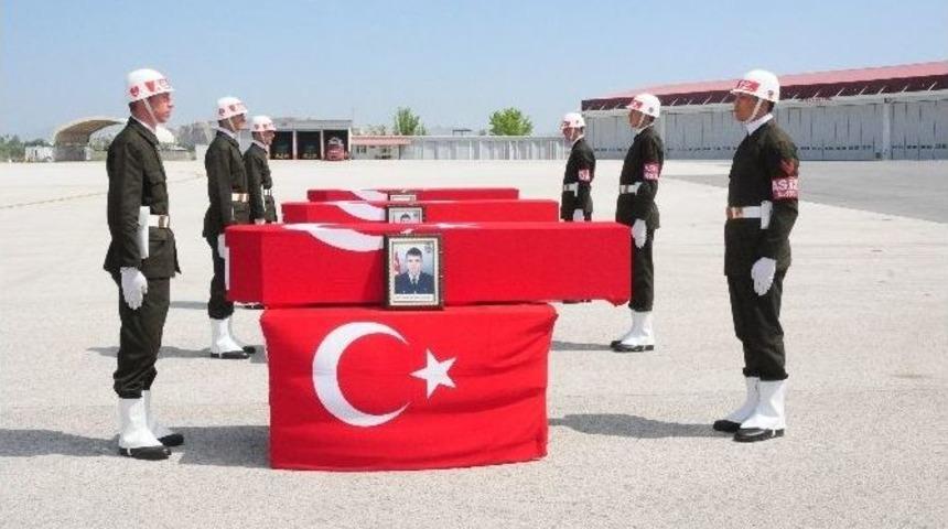 &Ccedil;ukurca Şehitleri Memleketlerine Uğurlandı