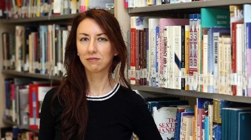 "t&uuml;rkiye-rusya İlişkilerindeki D&uuml;zelme Ekonomiye Olumlu Yansıyacak"