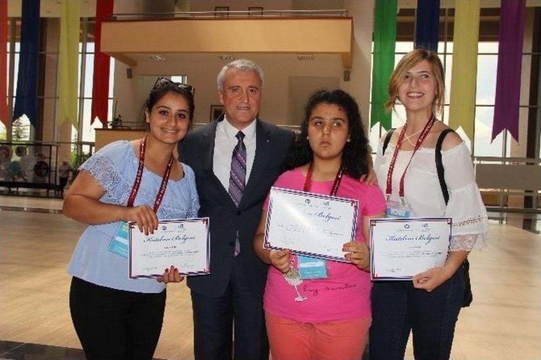 Anadolu &Uuml;niversitesi Engelleri Kaldırmaya Devam Ediyor