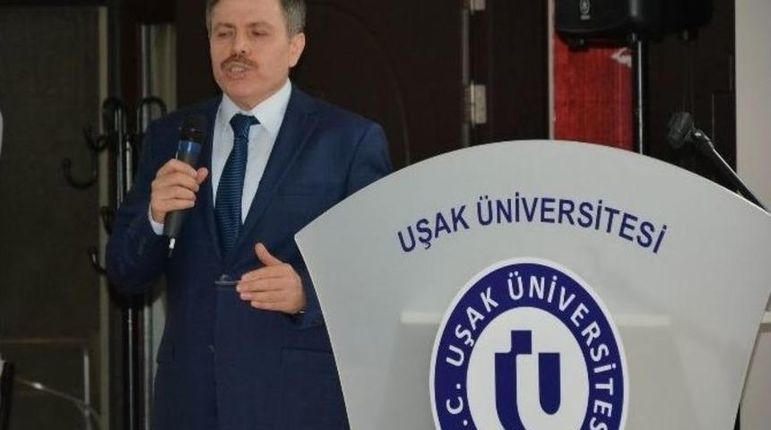 Uşak &Uuml;niversitesi&rsquo;nin 10 Yıllık Başarı Hikayesi Bu Kitapta