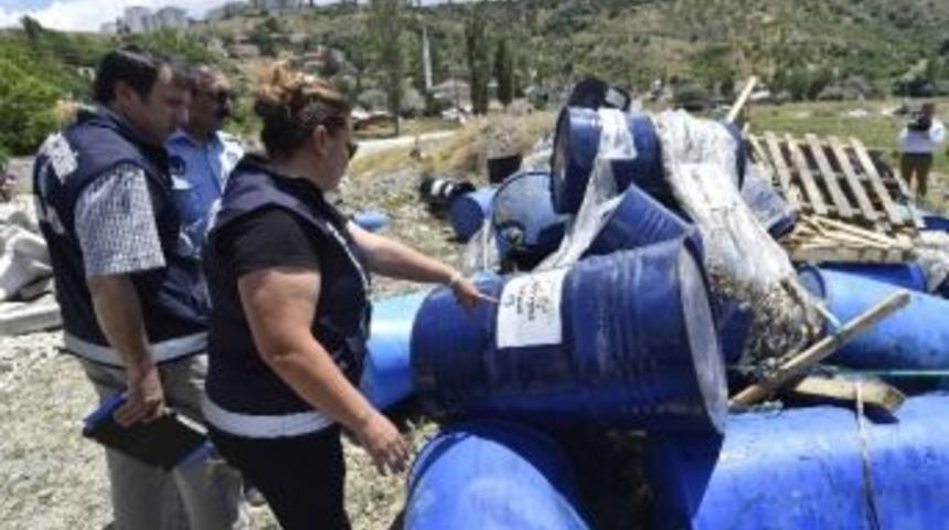 Zabıtadan Kimyasal Varil Operasyonu